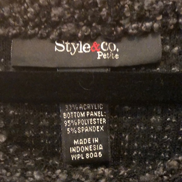 Eiffel tower sweater - Picture 2 of 5